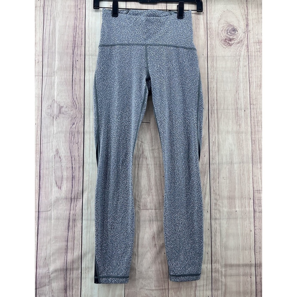 Lululemon Train Times 7/8 Pants Womens Sz 4 White Black Leggings Yoga Gym